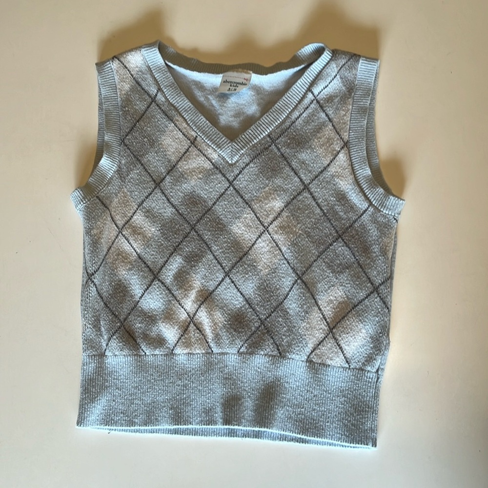 Abercrombie kids sweater vest